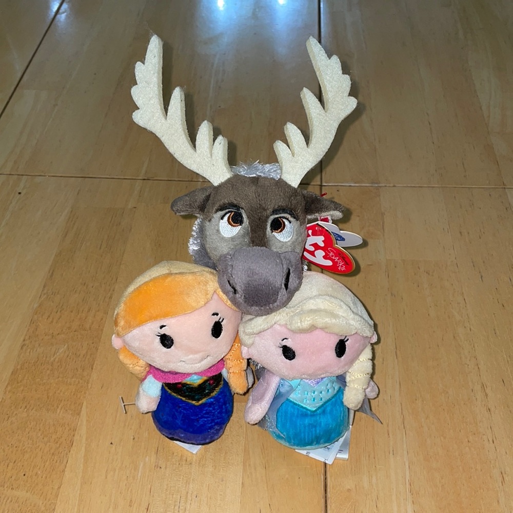 Anna and Elsa itty bitty and Sven TY plush